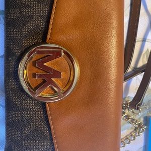 Michael Kors clutch/ crossbody